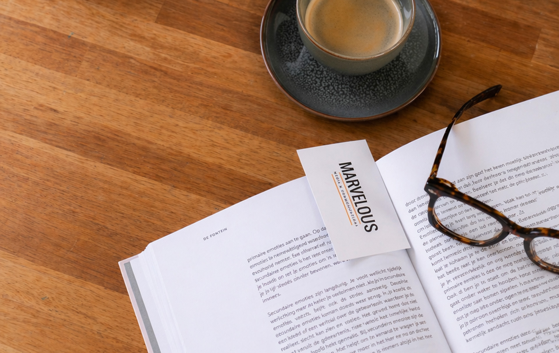 Book glasses